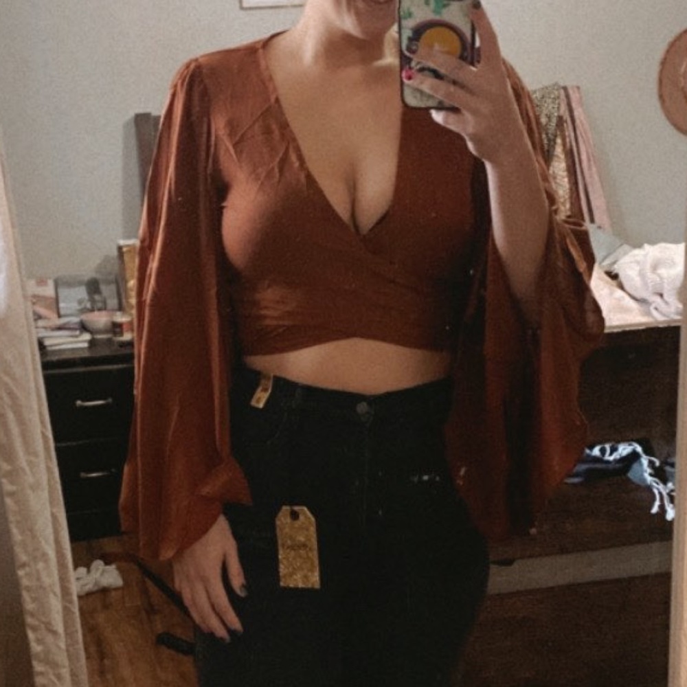 Brown top